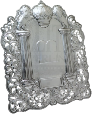 Lions Breastplate Cut-Out